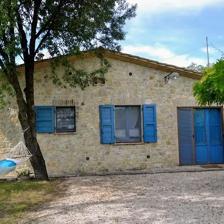 Sleeps 4 Air Con Wifi Collazzone