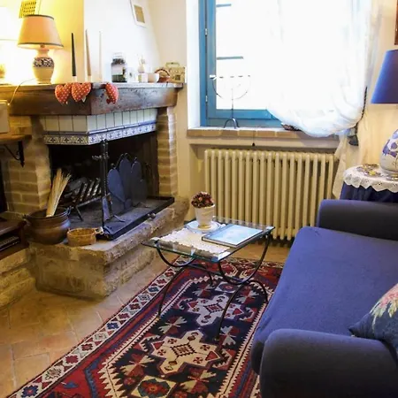 Sleeps 4 Air Con Wifi Holiday home *