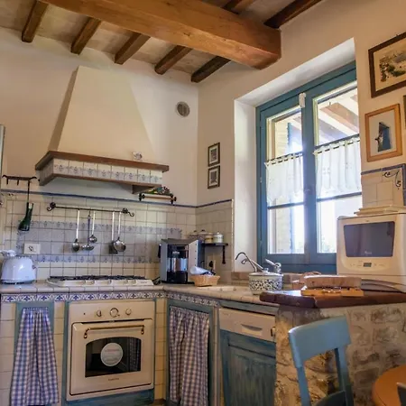 بيت للعطل Sleeps 4 Air Con Wifi Collazzone